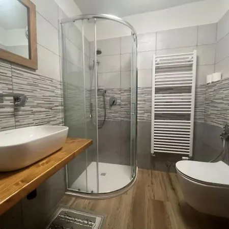 Casa Camos Cervinia Διαμέρισμα *