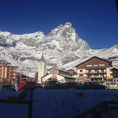 Casa Camos Cervinia * Брей-Червінія