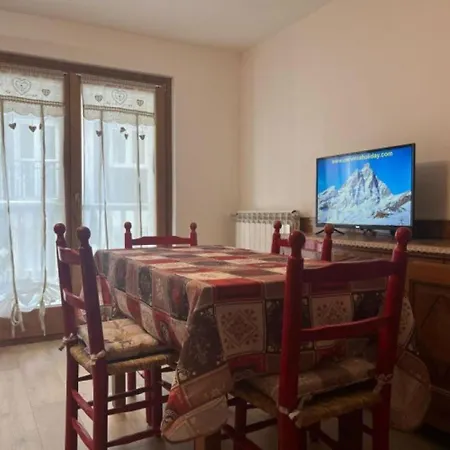Casa Camos Cervinia * Брей-Червінія
