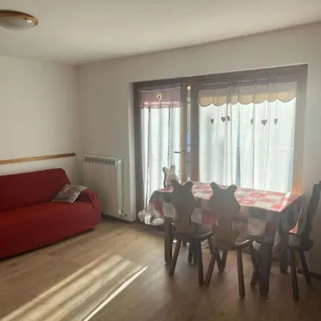 Casa Camos Cervinia Апартаменти *