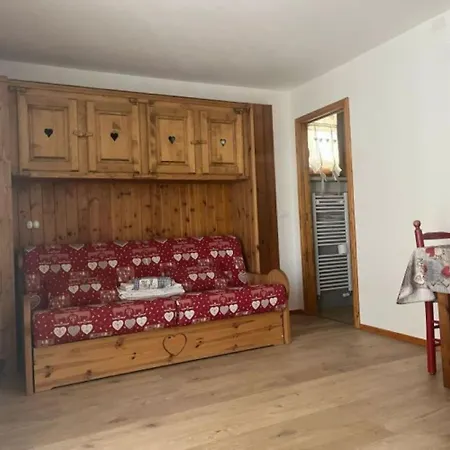 Апартаменти Casa Camos Cervinia *