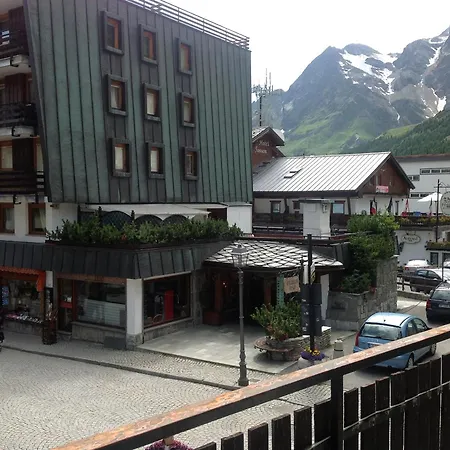 Casa Camos Cervinia Appartement